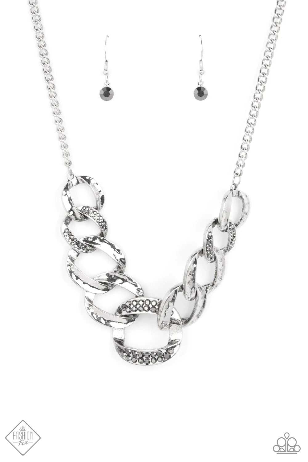 BOMBSHELL BLING SILVER NECKLACE
