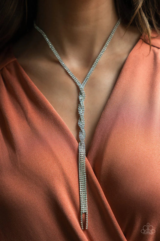 IMPRESSIVELY ICY NECKLACE - WHITE